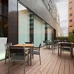 Doubletree By Hilton ホテル