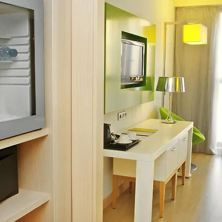 Ξενοδοχείο Doubletree By Hilton 4*