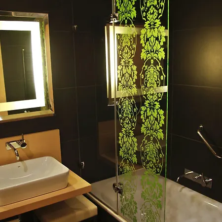 Doubletree By Hilton Ξενοδοχείο 4*