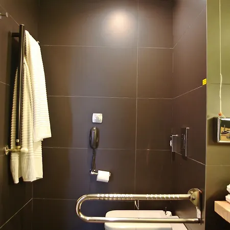 Hotel Doubletree By Hilton Girona