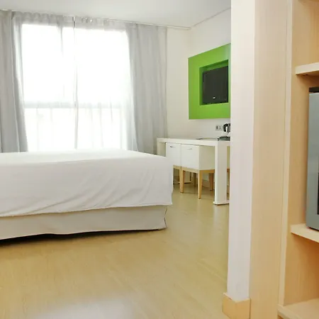 Doubletree By Hilton Hotel