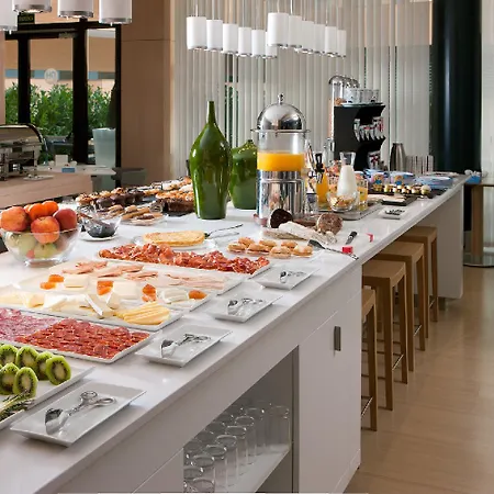 Doubletree By Hilton Hotel Girona