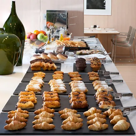 Doubletree By Hilton