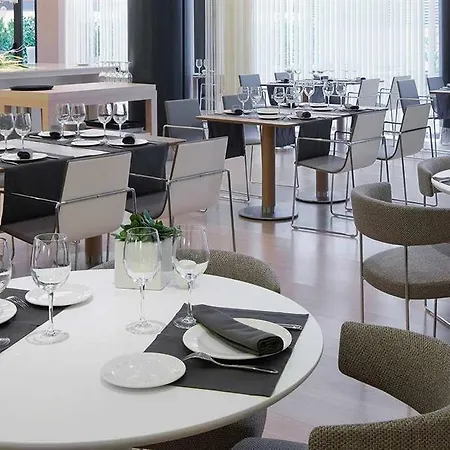 Doubletree By Hilton Ξενοδοχείο 4*