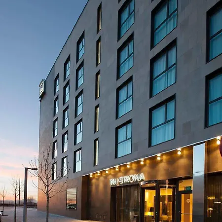 Ξενοδοχείο Doubletree By Hilton Χιρόνα