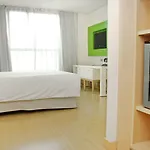 Doubletree By Hilton Hotel