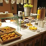 Hotell Doubletree By Hilton