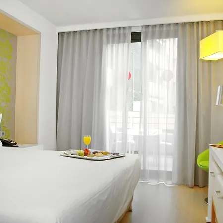 Doubletree By Hilton 4*