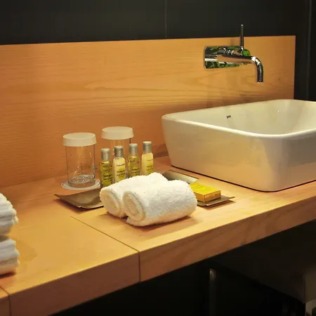 Doubletree By Hilton 4* Χιρόνα