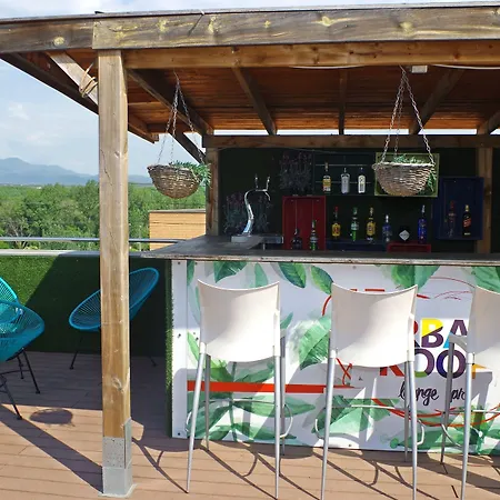 Ξενοδοχείο Doubletree By Hilton Χιρόνα