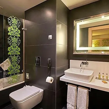 Doubletree By Hilton Girona