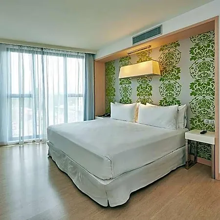 Doubletree By Hilton Girona