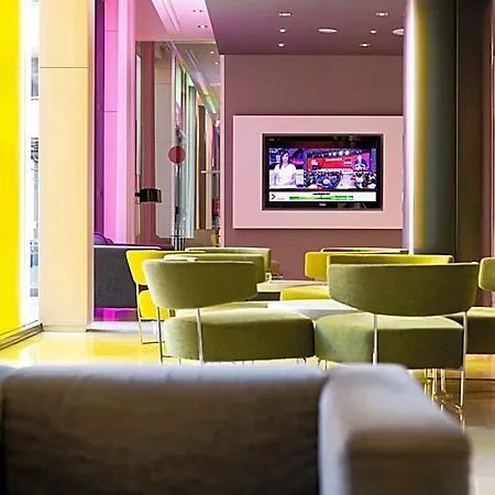 Hotel Doubletree By Hilton Girona