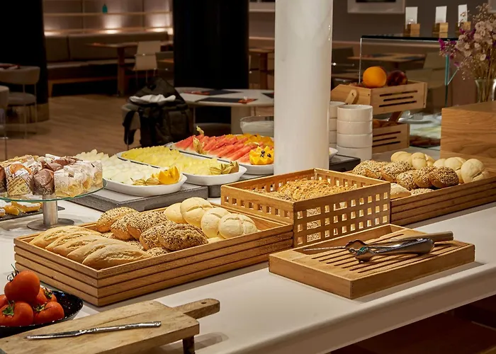 מלון Doubletree By Hilton 4*