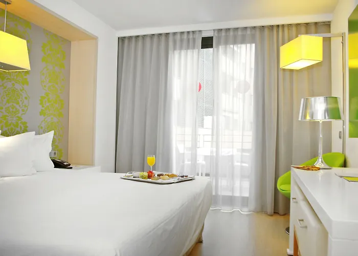 Doubletree By Hilton 4*