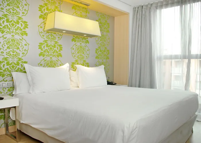 Готель Doubletree By Hilton