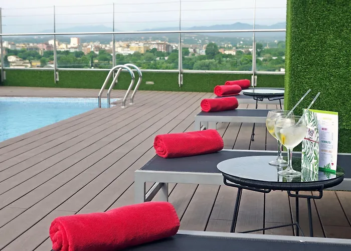 Doubletree By Hilton ז'ירונה