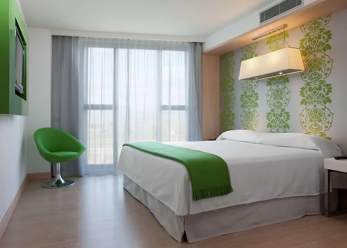 מלון Doubletree By Hilton 4*