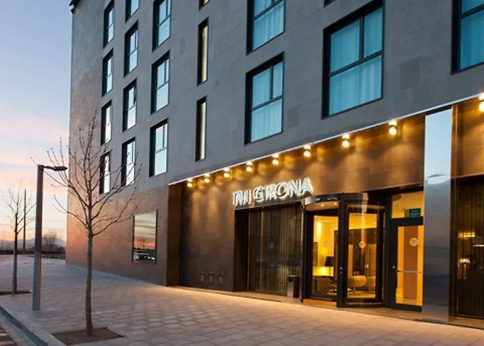 Doubletree By Hilton מלון