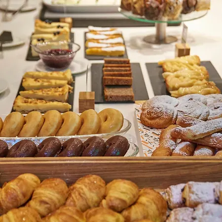 Doubletree By Hilton Hotell