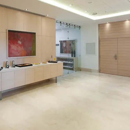 호텔 Doubletree By Hilton 4*